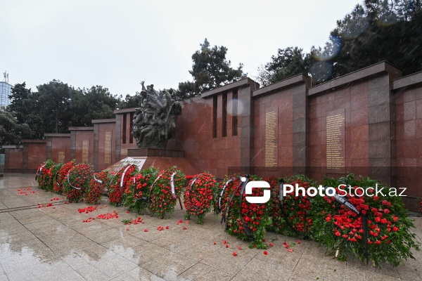 Hər il yanvarın 20-də ziyarət edilən "20 Yanvar" abidəsi