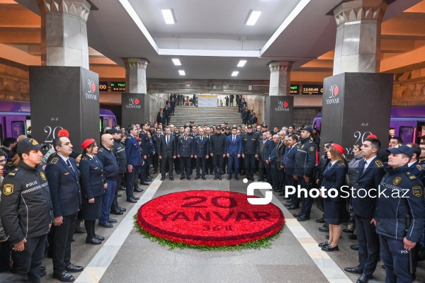 20 Yanvar şəhidlərinin xatirəsi metronun “20 Yanvar” stansiyasında anılıb