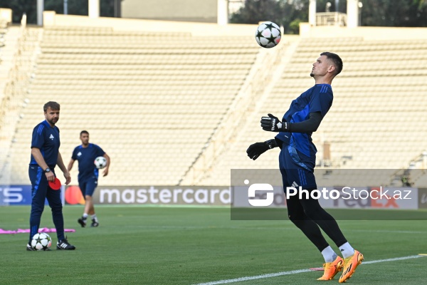 "Qarabağ"ın "Dinamo” ilə baş tutacaq oyundan öncəki mətbuat konfransı və komandanın açıq məşqi