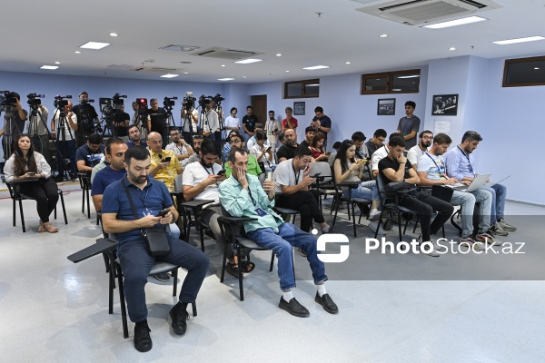 "Qarabağ"ın "Dinamo” ilə baş tutacaq oyundan öncəki mətbuat konfransı və komandanın açıq məşqi