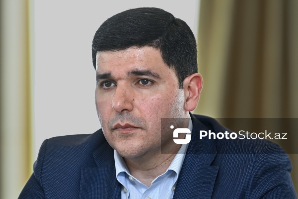 Fərhad Məmmədov - Azərbaycan və Ermənistan vətəndaş cəmiyyətlərinin nümayəndələrinin iştirakı ilə keçirilən mətbuat konfransında