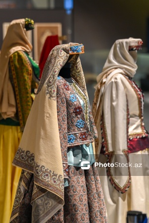 “Qərbi azərbaycanlıların milli geyim irsi” adlı sərgi