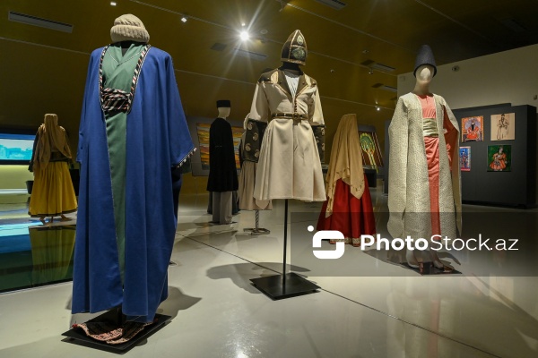 “Qərbi azərbaycanlıların milli geyim irsi” adlı sərgi