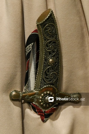 “Qərbi azərbaycanlıların milli geyim irsi” adlı sərgi