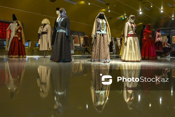 “Qərbi azərbaycanlıların milli geyim irsi” adlı sərgi