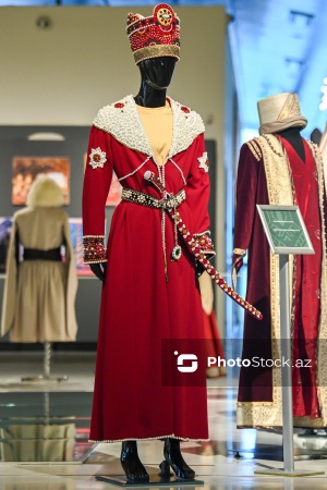 “Qərbi azərbaycanlıların milli geyim irsi” adlı sərgi