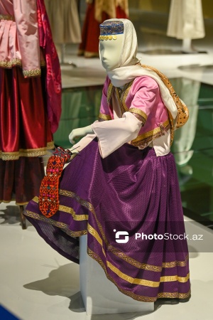 “Qərbi azərbaycanlıların milli geyim irsi” adlı sərgi