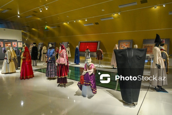 “Qərbi azərbaycanlıların milli geyim irsi” adlı sərgi