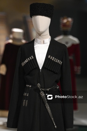 “Qərbi azərbaycanlıların milli geyim irsi” adlı sərgi