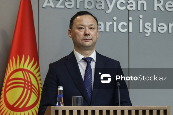 Qırğız Respublikasının xarici işlər naziri Ruslan Kazakbayev