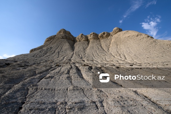 Qobustan rayonu ərazisində yerləşən Quşqaya
