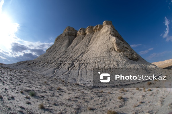 Qobustan rayonu ərazisində yerləşən Quşqaya