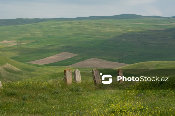 Qobustan rayonunda yerləşən qədim qəbiristanlıq