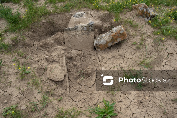 Qobustan rayonunda yerləşən qədim qəbiristanlıq