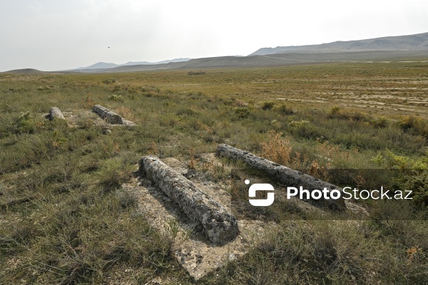 Qobustan rayonunun Qaracüzlü kənd qəbiristanlığı