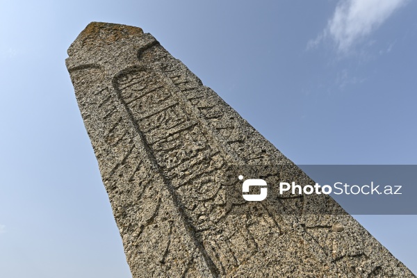 Qobustan rayonunun Qaracüzlü kənd qəbiristanlığı