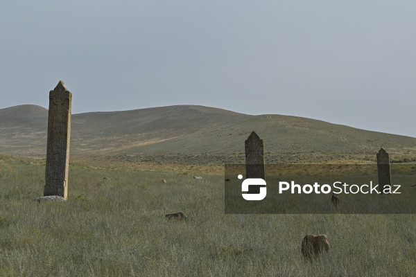 Qobustan rayonunun Qaracüzlü kənd qəbiristanlığı