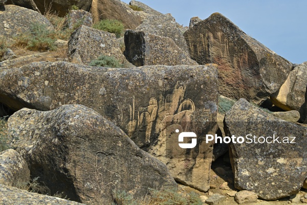 Qobustan Milli Tarix-Bədii Qoruğu ərazisində yerləşən Yazılıtəpə