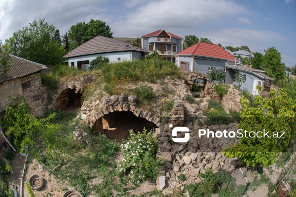 Qobustan rayonunda yerləşən qədim Şah Abbas karvansarayı