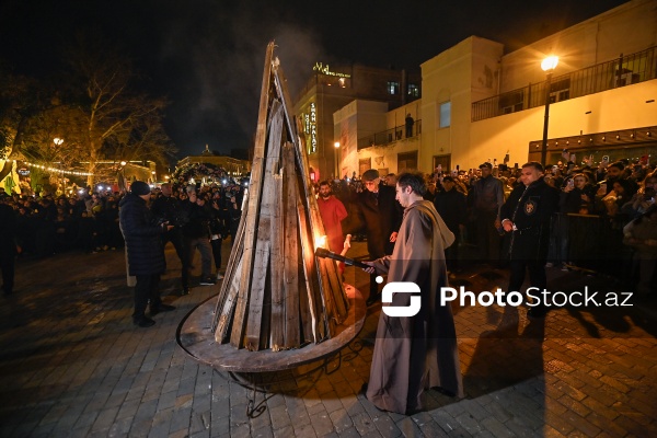 Qoşa Qala meydanında qeyd olunan İlaxır çərşənbə