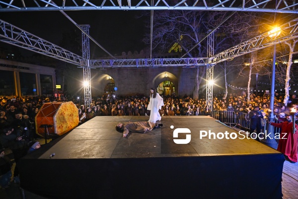 Qoşa Qala meydanında qeyd olunan İlaxır çərşənbə