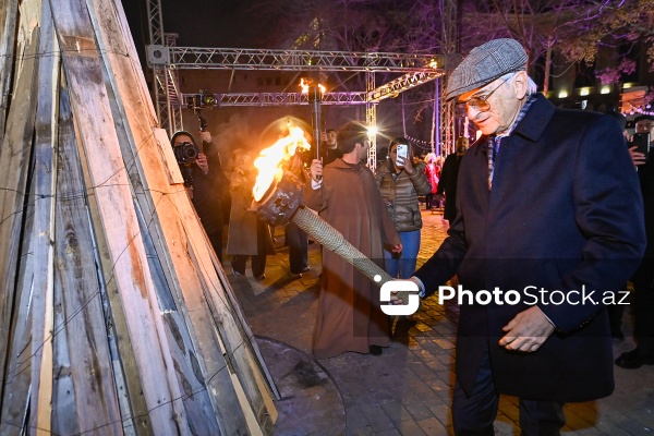 Qoşa Qala meydanında qeyd olunan İlaxır çərşənbə