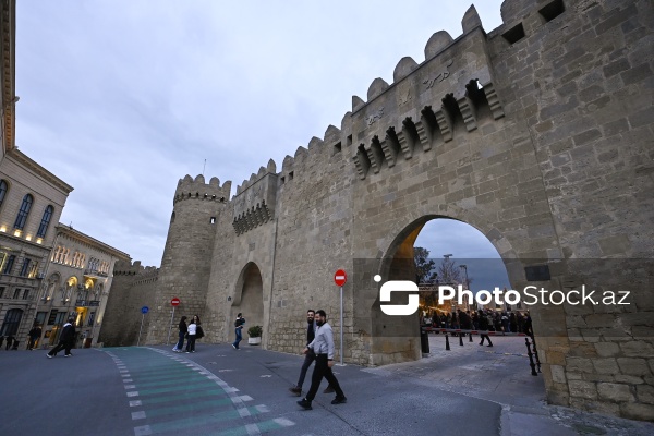Qoşa Qala meydanında qeyd olunan İlaxır çərşənbə