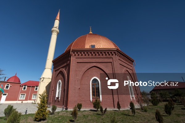 Quba şəhərində yerləşən Cümə məscidi