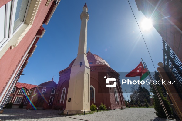 Quba şəhərində yerləşən Cümə məscidi