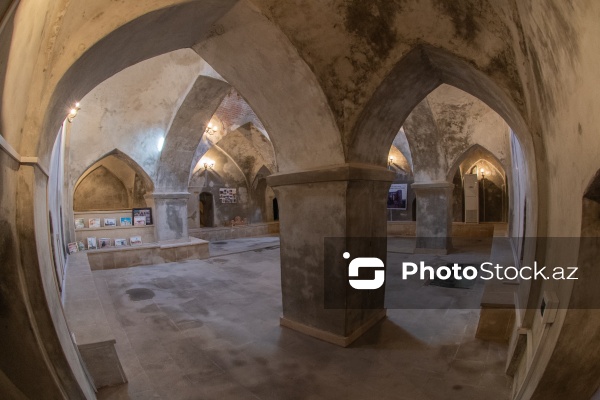 XIX əsrə aid nadir memarlıq nümunəsi olan "Hündür günbəzli hamam"