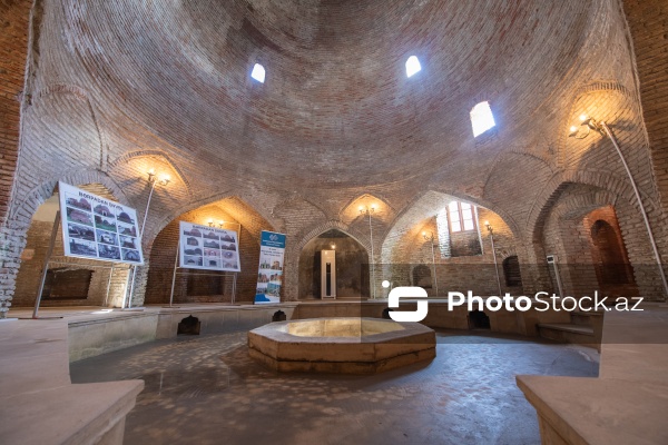 XIX əsrə aid nadir memarlıq nümunəsi olan "Hündür günbəzli hamam"