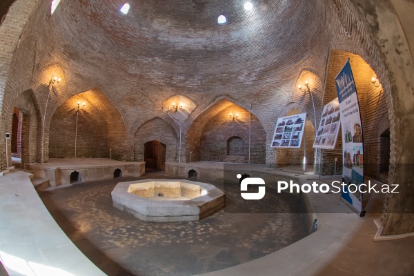 XIX əsrə aid nadir memarlıq nümunəsi olan "Hündür günbəzli hamam"