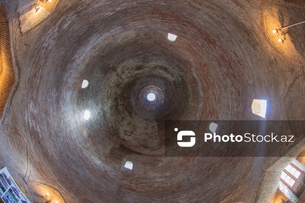 XIX əsrə aid nadir memarlıq nümunəsi olan "Hündür günbəzli hamam"