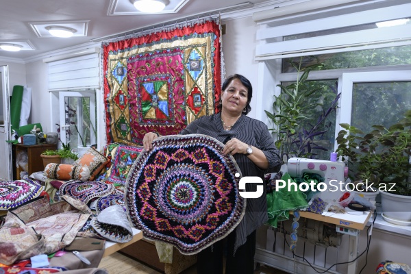 Qurama ustası Səbirə Qarayeva