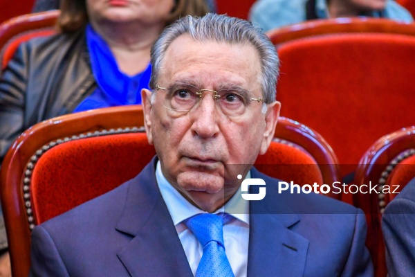 Azərbaycan Milli Elmlər Akademiyasının prezidenti Ramiz Mehdiyev