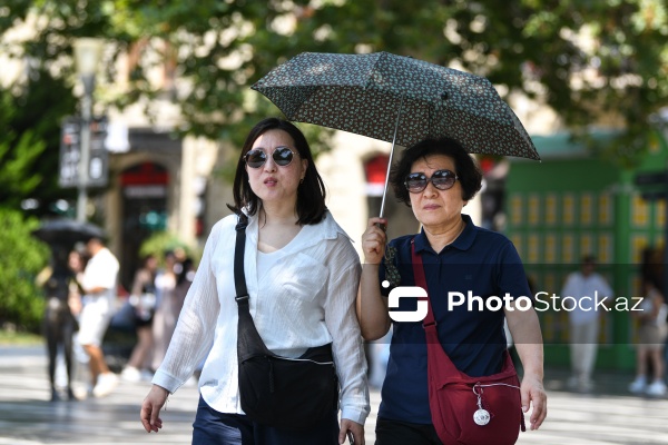 Turistlərin sevimli şəhərinə çevrilmiş paytaxt Bakı