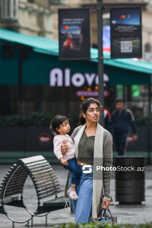 Turistlərin sevimli şəhərinə çevrilmiş paytaxt Bakı