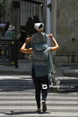 Turistlərin sevimli şəhərinə çevrilmiş paytaxt Bakı