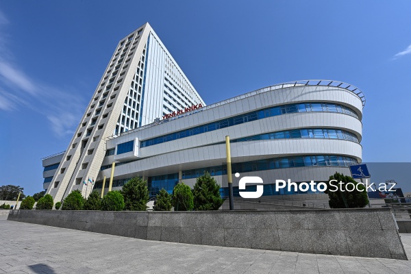 “Yeni Klinika”da icra olunan Rentgen müayinəsi