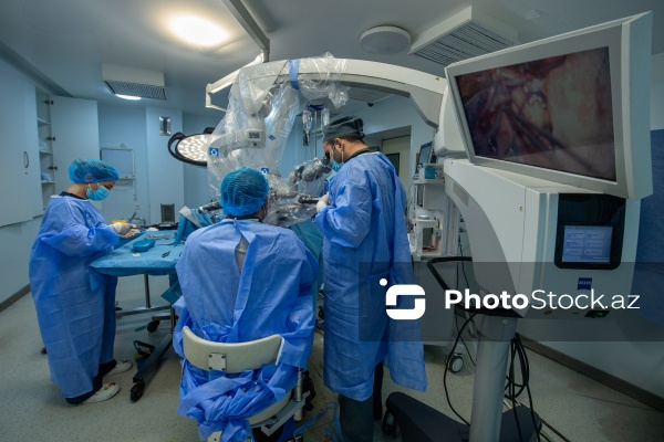 Respublika Neyrocərrahiyyə Xəstəxanasında icra edilən beyin əməliyyatı