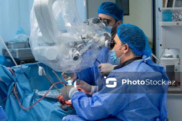 Respublika Neyrocərrahiyyə Xəstəxanasında icra edilən beyin əməliyyatı