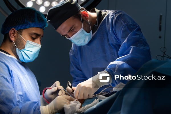 Respublika Neyrocərrahiyyə Xəstəxanasında icra edilən beyin əməliyyatı