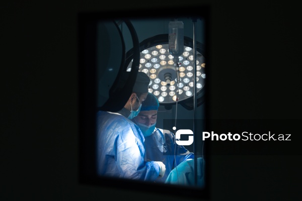 Respublika Neyrocərrahiyyə Xəstəxanasında icra edilən beyin əməliyyatı
