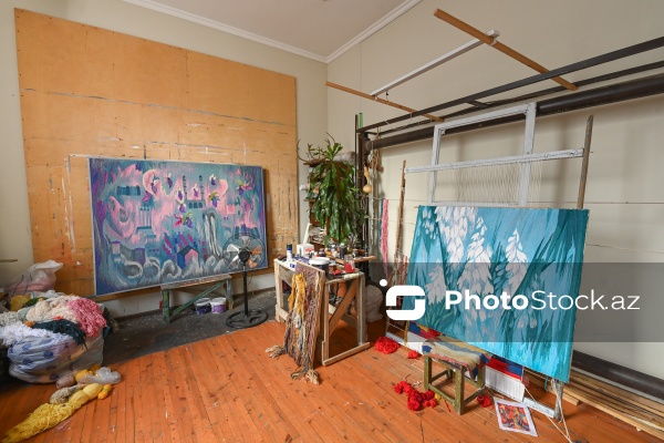 Qobelen ustası, Əməkdar rəssam Adil Şıxəliyev