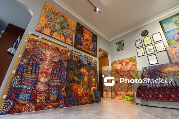 Rənglərin dili ilə danışan rəssam Mir Azər Abdullayev