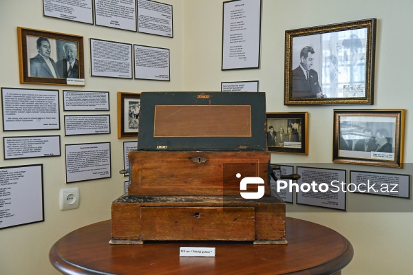 Xalq şairi Rəsul Rzanın Bakıda yerləşən ev-muzeyi