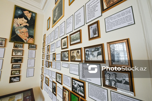 Xalq şairi Rəsul Rzanın Bakıda yerləşən ev-muzeyi