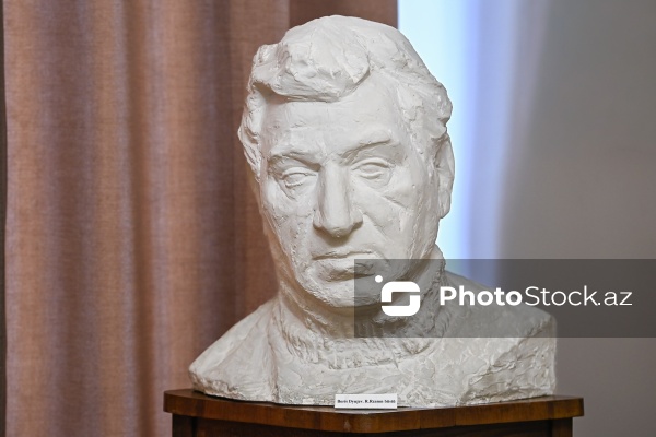 Xalq şairi Rəsul Rzanın Bakıda yerləşən ev-muzeyi