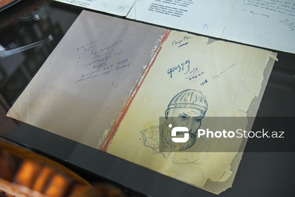 Xalq şairi Rəsul Rzanın Bakıda yerləşən ev-muzeyi