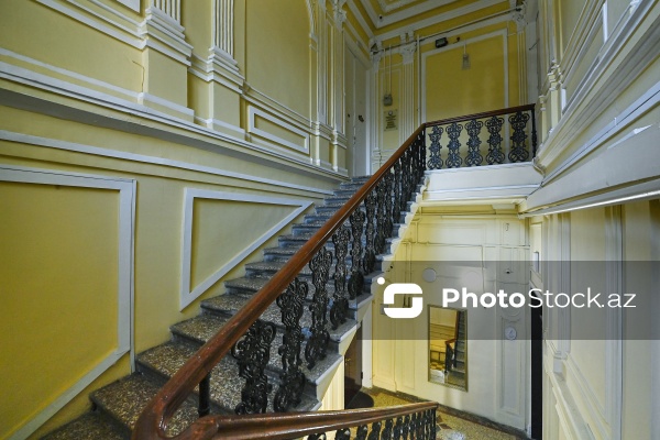 Xalq şairi Rəsul Rzanın Bakıda yerləşən ev-muzeyi